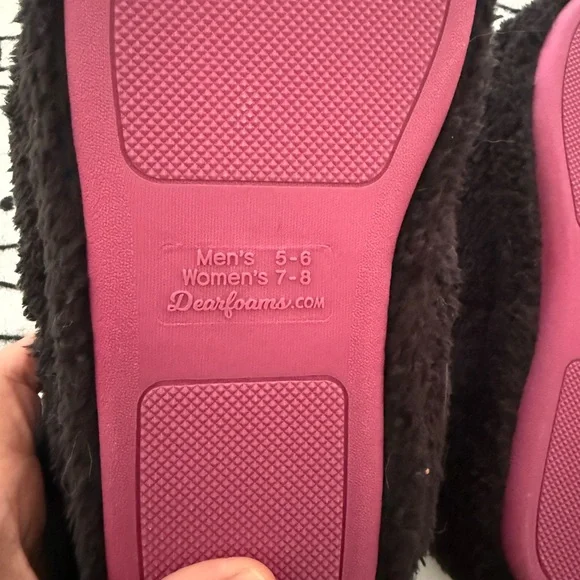 2 Pairs of Dearfoams Halloween Bat and Pumpkin Slippers W 7-8 M 5-6 - Picture 6 of 7